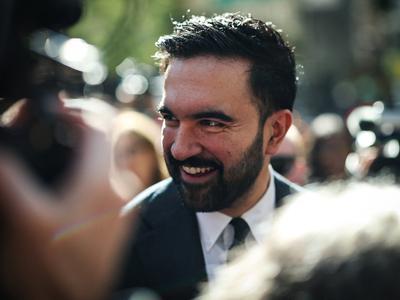 Zohran Mamdani: človek, ki straši bogataše v ZDA. Bo postal župan New Yorka?