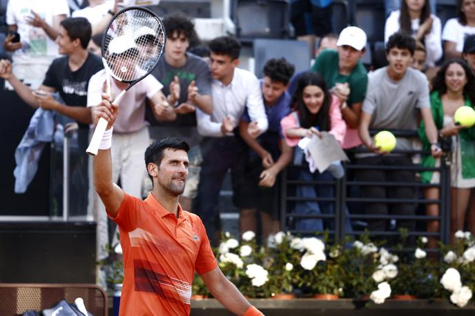 Novak Đoković | Novak Đoković je po zmagi na turnirju serije masters v Rimu še nekoliko povišal prednost pred zasledovalci na lestvici ATP.  | Foto Reuters