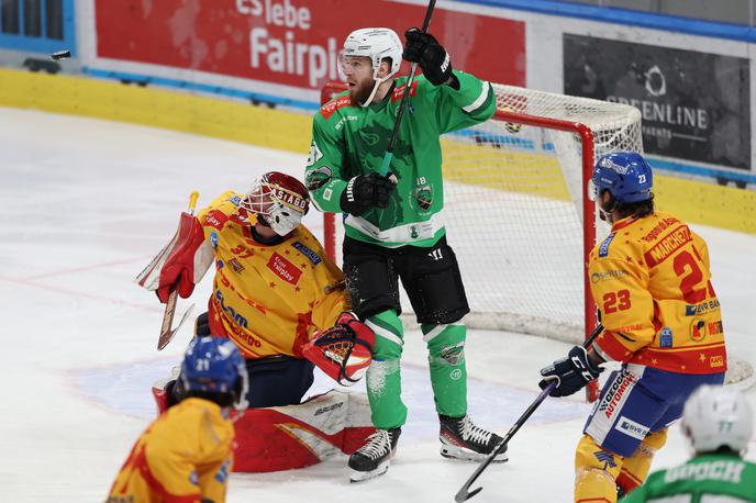 Miha Zajc | Miha Zajc se iz Olimpije seli na Jesenice. | Foto Aleš Fevžer