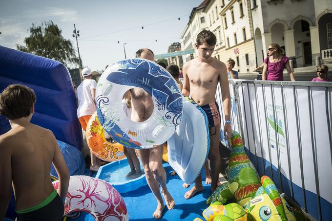 Dogodek je namenjen otrokom, mladini, družinam in vsem, ki si želijo izvedeti marsikaj zanimivega o vodi, so zapisali v ljubljanskem javnem podjetju Vodovod-Kanalizacija. | Foto: Ana Kovač