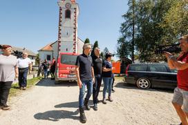 Robert Golob na obisku v Komendi in Mengšu