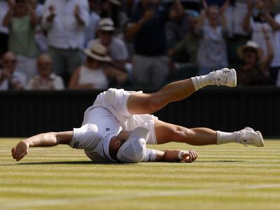 Britanska senzacija nadaljuje wimbledonsko pravljico