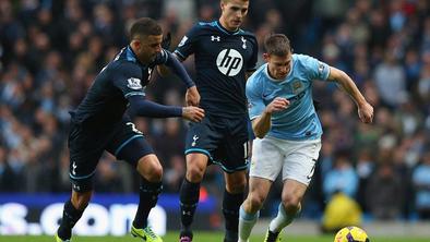 Man Utd spodrsnilo, Man City s šestimi goli ponižal Tottenham