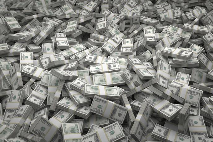 Denar, dolarji, bankovci, milijoni | Foto Thinkstock