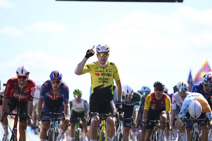 Wout van Aert | Wout van Aert je zmagovalec pete etape dirke Auvergne-Rhone Alpes. | Foto Guliverimage