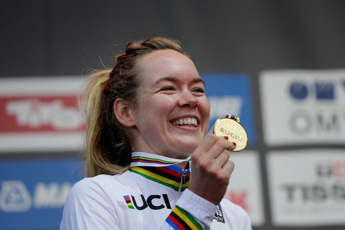 Anne Van Der Breggen | Nizozemka Anna Van Der Breggen (Boels Dolmans) je zmagovalka letošnje izvedbe ženske preizkušnje kolesarske dirke po Italiji. | Foto Reuters