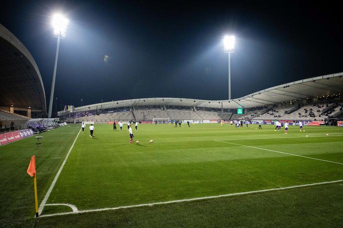 NK Maribor : NK Domžale, pokal Slovenije | Maribor bo moral plačati tisoč evrov. | Foto Blaž Weindorfer/Sportida