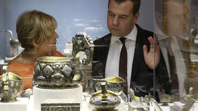 Sankt Peterburg dobil muzej Fabergejevih umetnin