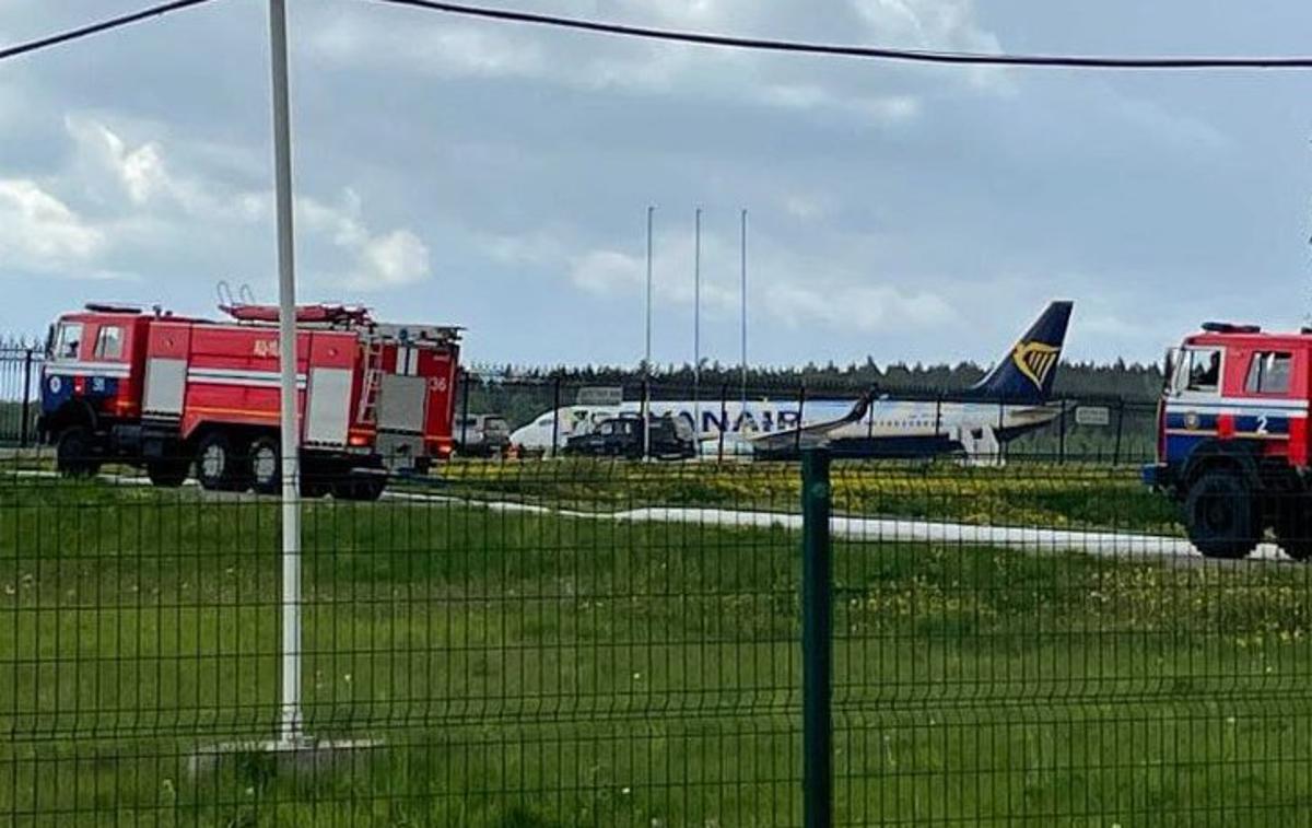 Ryanair Minsk | Ryanairovo letalo je bilo na poti iz Grčije v Litvo. Fotografija je z letališča v Minsku.