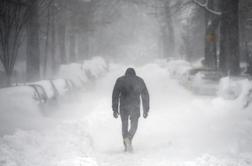 Zaradi snežnega neurja v ZDA umrlo najmanj 29 ljudi