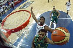 Fiba o tekmi, ki je razjezila Slovence: kršitev ni bilo