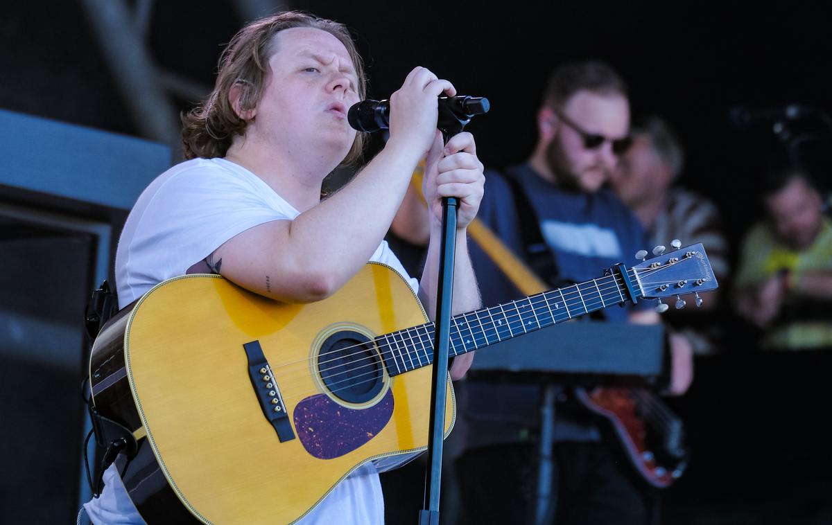 Lewis Capaldi | Po letu premora naj bi se glasbenik že vrnil na delo. | Foto Guliverimage