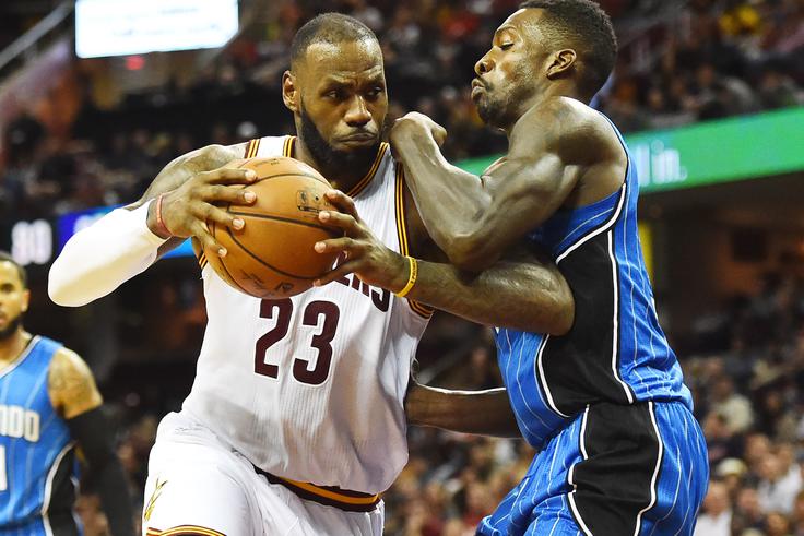LeBron James je najmlajši košarkar v zgodovini lige NBA, ki je presegel 27.000 točk. | Foto: Reuters
