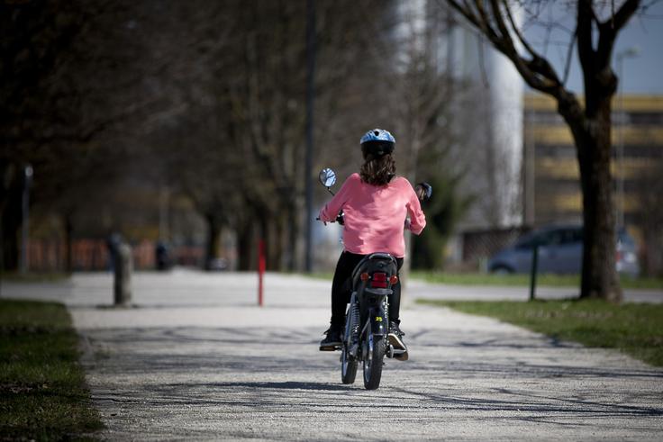 Pri mopedistih v omenjenih starostnih kategorijah v zadnjih dveh letih niso zabeležili smrtnih primerov. | Foto: Bor Slana