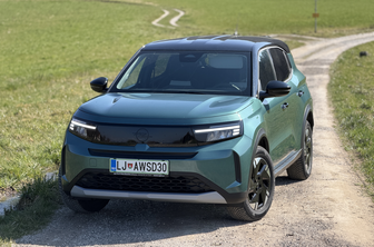 Med nizkocenovniki šteje vsak evro: opel frontera stavi na ceno in uporabnost