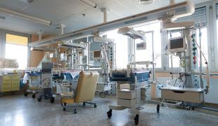 Gostujoča kirurga v Ljubljani že opravila tri nujne operacije srca