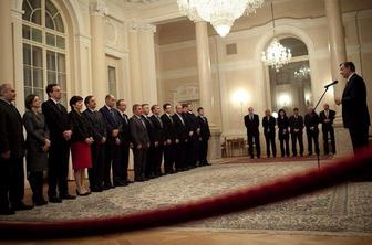 Predsednik sprejel novo vlado (FOTO)