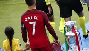 Cristiano Ronaldo: Na dan finala sem se zbudil s tremi blondinkami v postelji