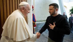 Zelenski se je sestal s papežem Frančiškom #video