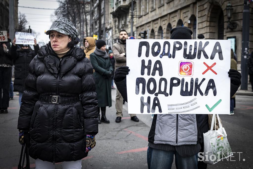 15 minut tišine v Beogradu