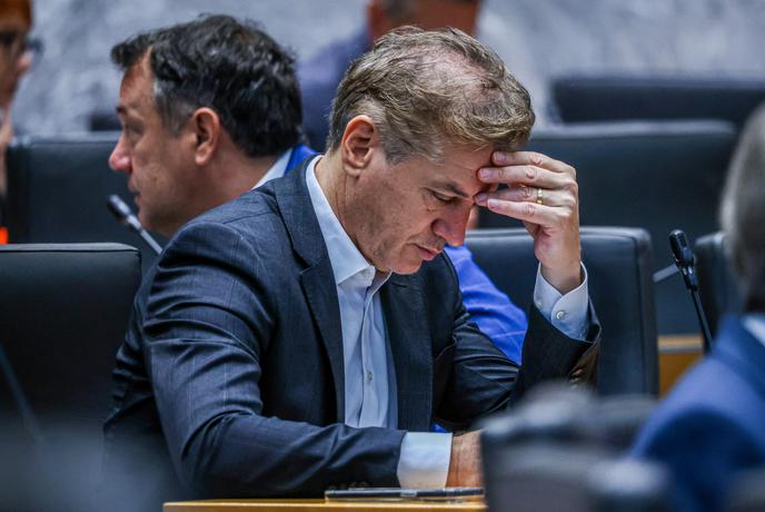 Golobova Svoboda je v resnih težavah