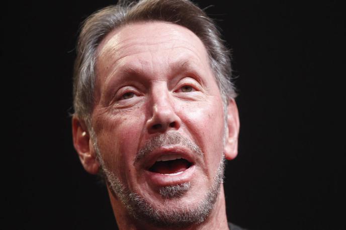 Larry Ellison | Oracle je v tehnologijo oblaka vstopil pozno, zdaj pa žanje sadove naraščajočega povpraševanja po podatkovnih centrih, predvsem s strani zagonskih podjetij za umetno inteligenco in velikih tehnoloških podjetij. | Foto Reuters