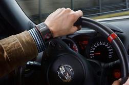Nissanova pametna ura: komunikacija z vozilom, nadzor nad telesom