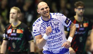 Borut Mačkovšek in Mitja Janc zmagala ter skupaj dosegla ducat golov