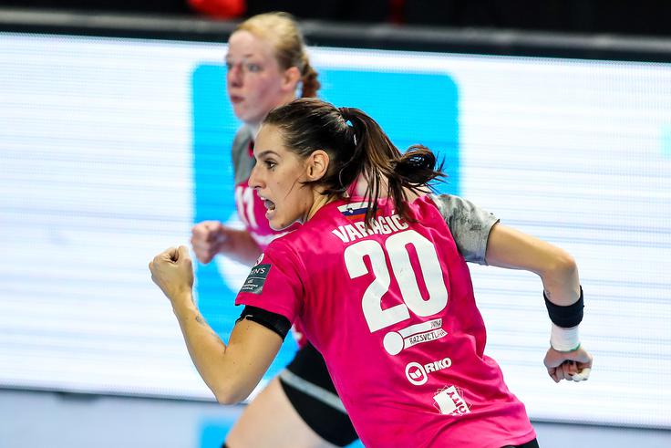 Alja Varagić: "Dekleta smo navajena na dolga potovanja in se hitro prilagodimo razmeram." | Foto: Matic Klanšek Velej/Sportida
