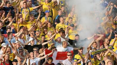 Žoga ga je zadela v glavo in mu rešila življenje