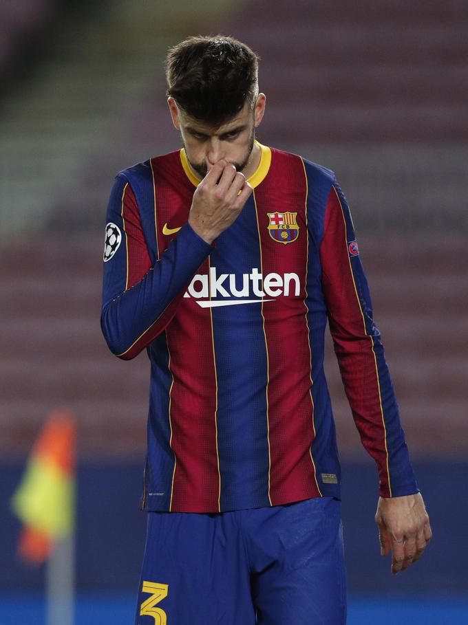 Gerard Pique preživlja težke trenutke. | Foto: Reuters