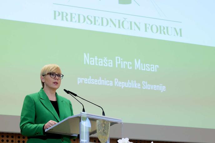 Nataša Pirc Musar | Dozdajšnji način ni več prava pot, ker po mnenju predsednice Nataše Pirc Musar ni več ekonomsko učinkovit, okoljsko trajnosten in socialno vzdržen. | Foto STA