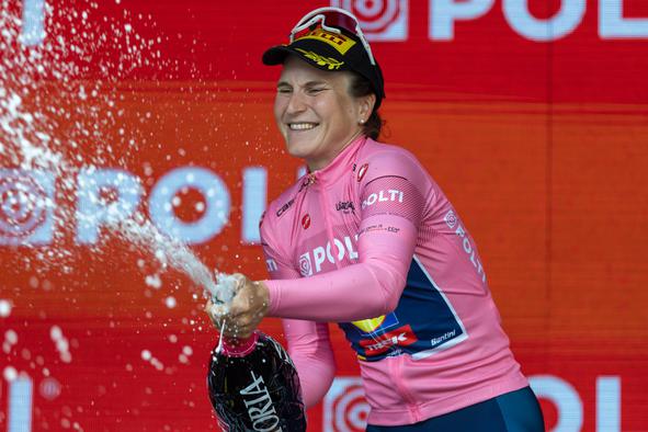 Longo Borghini dobila Giro, Urška Žigart zasedla 12. mesto