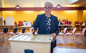 Predsednica poudarila pomen udeležbe na referendumih