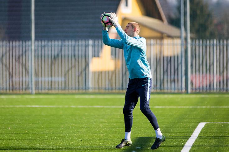 Najmlajši v tokratni reprezentanci je vratar Olimpije Rok Vodišek, ki je prejšnji mesec dopolnil komaj 18 let. | Foto: Žiga Zupan/Sportida