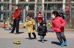 Kitajska že drugi dan brez domačega primera koronavirusa