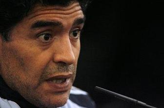 Italijanski dacarji Maradoni odvzeli uhane