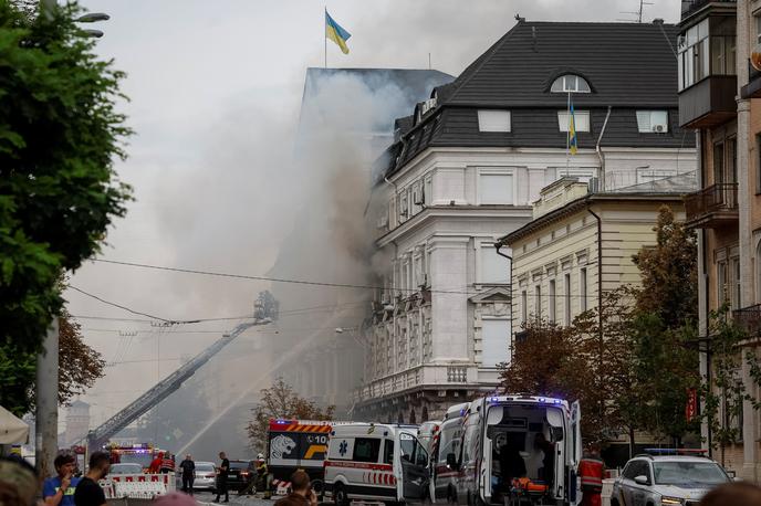 Kijev napad na SBU | V napadu na SBU je bilo ranjenih 12 ljudi.  | Foto Reuters