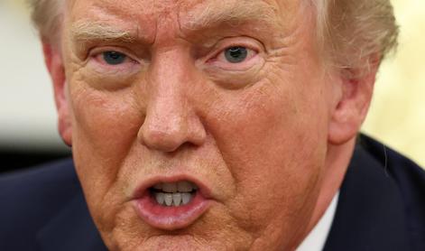 Trumpu je prekipelo: Napovedal 10-odstotne carine za Kanado