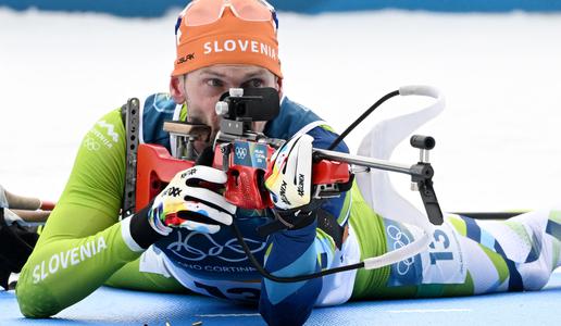 Med biatlonci najvišje Fak, tekači daleč od najboljših