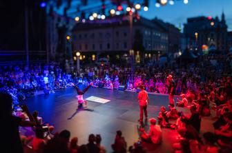 Spektakel v središču Ljubljane, pomerili se bodo v novem olimpijskem športu #foto