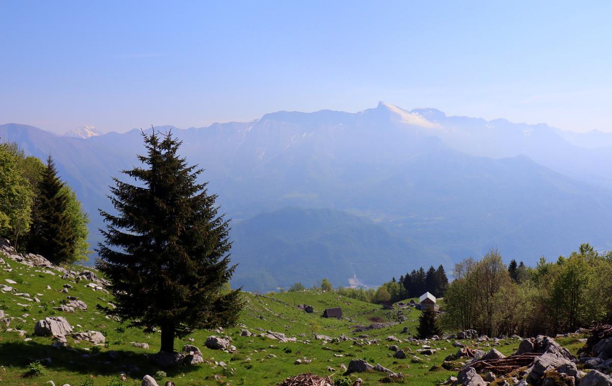 Matajur | Z analizo DNK so potrdili identiteto umrlega. Fotografija je simbolična, v ozadju Matajur.  | Foto Matej Podgoršek