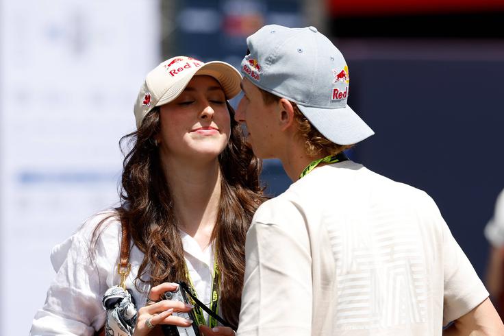 Nova olimpijska skakalnica v Predazzu, ki se je na poletni veliki nagradi izkazala za katastrofalno za njegovo dekle, Kanadčanko Alexandrio Loutitt, ga ne odvrne. | Foto: Guliverimage