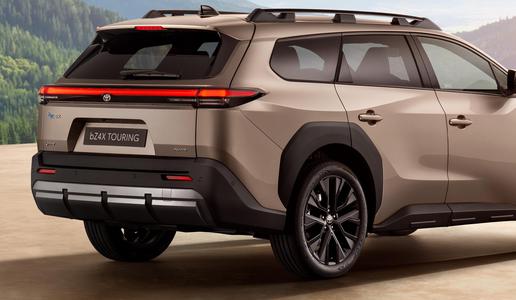 Presenečenje: iz Japonske na osnovi SUV še prostornejši karavan #foto