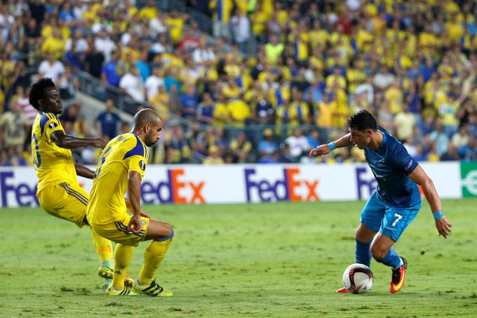 V vročem Tel Avivu je Maccabi proti Zenitu v zadnjih 15 minutah zapravil prednost treh golov in izgubil. | Foto: Reuters
