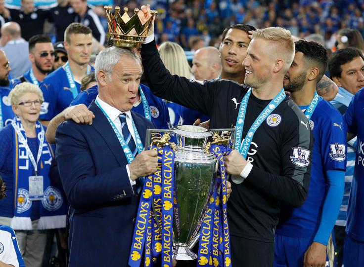 Sezono 2015/16 je s senzacijo v angleškem prvenstvu zaznamoval Leicester City. | Foto: Guliverimage
