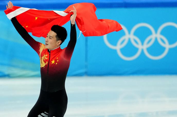 Ziwei Ren | Kitajec Ziwei Ren je zmagovalec moške tekme na 1000 metrov, čeprav ni prvi prečkal ciljne črte. | Foto Guliverimage