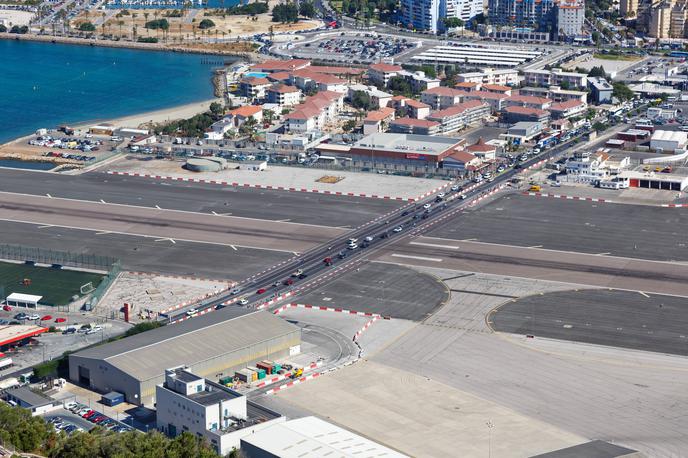 Gibraltar | Strani sta dogovor dosegli junija lani po letih zahtevnih pogajanj. Ta so sledila napetostim med Londonom in Brusljem po referendumu o brexitu leta 2016 in poznejšem izstopu Velike Britanije iz EU. | Foto Guliverimage