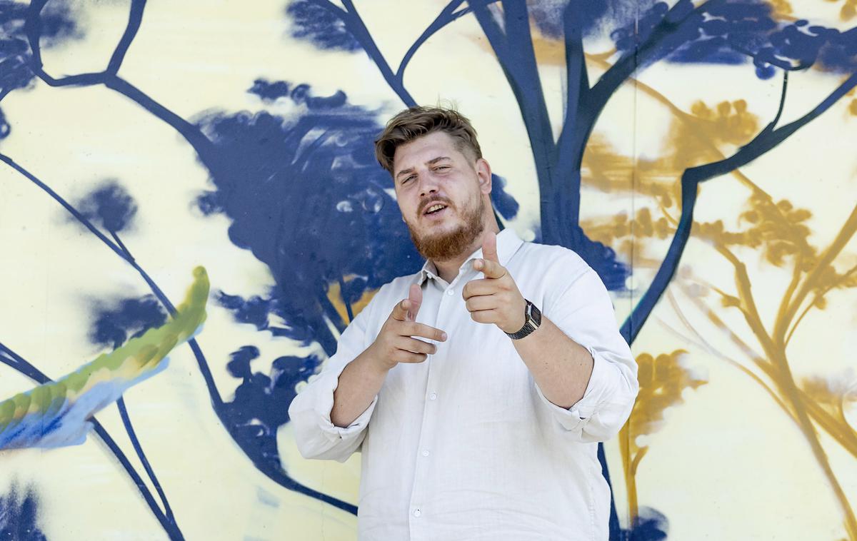 Żan Videc | "V jeseni se že veselim, da bomo lahko predstavili tudi naš prvi (studijski) album in naredili dva večja koncerta v Mariboru in Ljubljani," o načrtih pove mariborski glasbenik. | Foto Ana Kovač