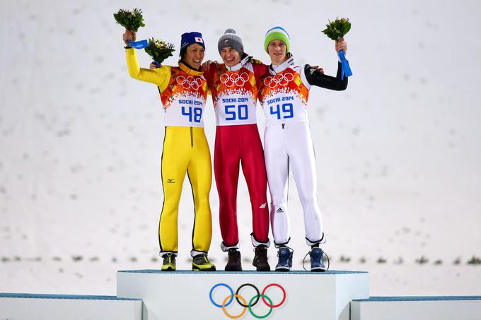 Peter Prevc se je z olimpijskih iger v Sočiju vrnil z dvema olimpijskima medaljama. Srebro in bron je osvojil pri rosnih 21 letih. | Foto: Getty Images